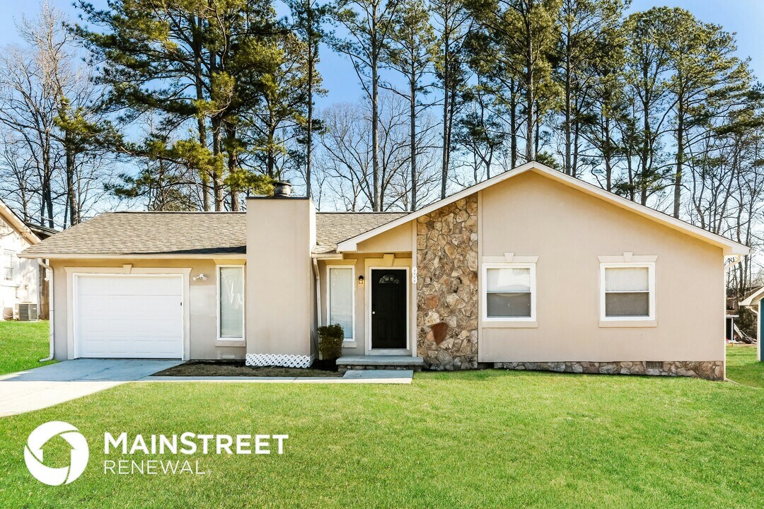 3026 Gwinnstone Cir SW in Snellville, GA - Foto de edificio