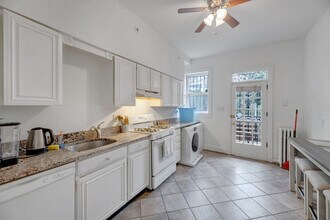 321 F St NE in Washington, DC - Building Photo - Building Photo