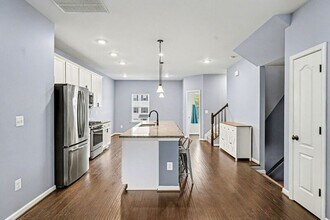 2444 Drake Ln in Fredericksburg, VA - Building Photo - Building Photo