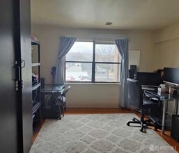 1713 Raspberry Ct in Edison, NJ - Building Photo - Building Photo