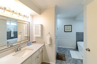 3000 Townbluff Dr in Plano, TX - Building Photo - Building Photo