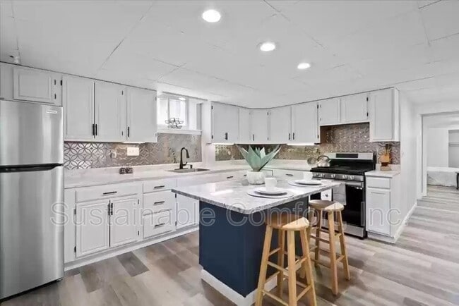 property at 5 Locust Ave