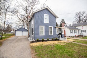 112 Chestnut St in Painesville, OH - Building Photo - Building Photo