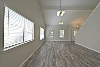 13003 Sinton Ln in Austin, TX - Building Photo - Building Photo