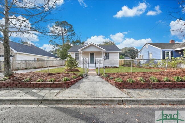 1939 Causton Bluff Rd in Savannah, GA - Building Photo - Building Photo