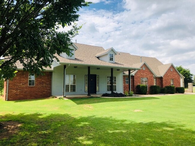 4205 S Telephone Rd in Moore, OK - Building Photo - Building Photo