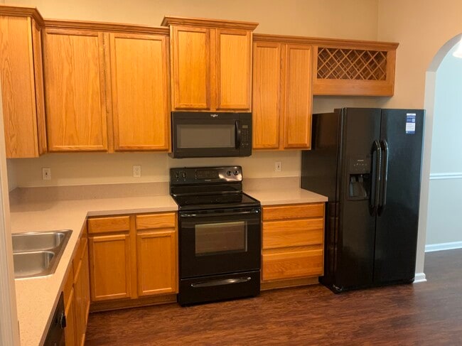 2711 Salina Ct in Green Cove Springs, FL - Foto de edificio - Building Photo