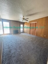 6320 Topke Pl NE in Albuquerque, NM - Building Photo - Building Photo