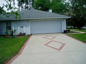 20 Empress Ln in Palm Coast, FL - Building Photo - Building Photo