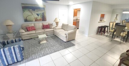 171 Deer Creek Blvd in Deerfield Beach, FL - Building Photo - Building Photo