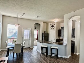 15481 Baker Meadow Loop in College Station, TX - Building Photo - Building Photo