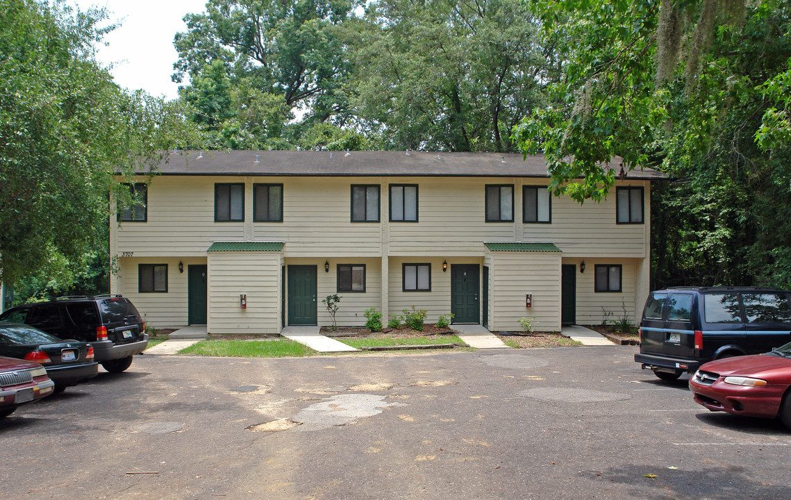 3707 Rockbrook Dr in Tallahassee, FL - Building Photo