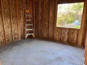 1561 Royal Way in San Luis Obispo, CA - Building Photo - Building Photo