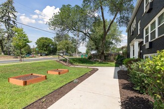 Remodeled L&E Apartments in St. Louis Park, MN - Building Photo - Building Photo