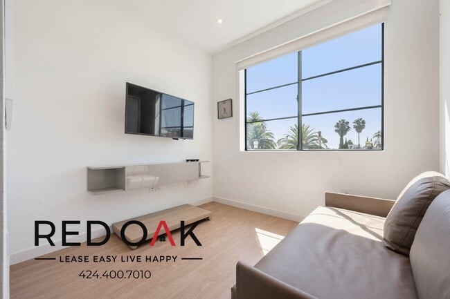 property at 11649 Mayfield Ave