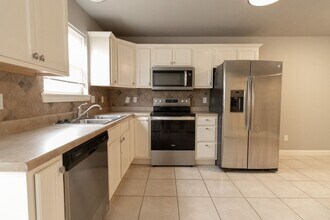 4806 Edenton Blvd in Columbia, MO - Building Photo - Building Photo