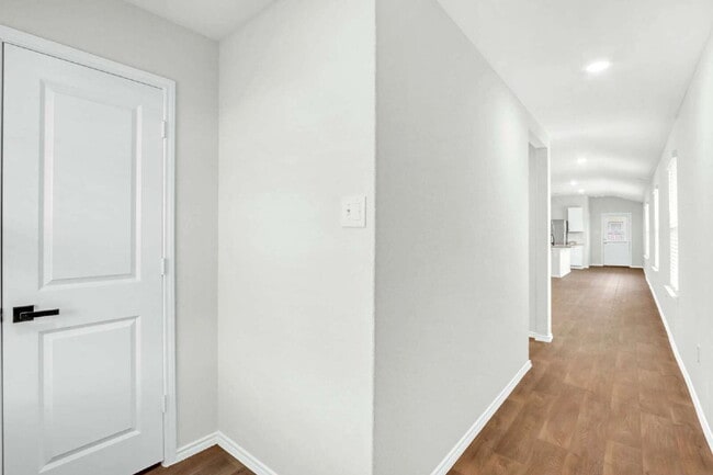 3264 Onion Crk in San Antonio, TX - Building Photo - Building Photo