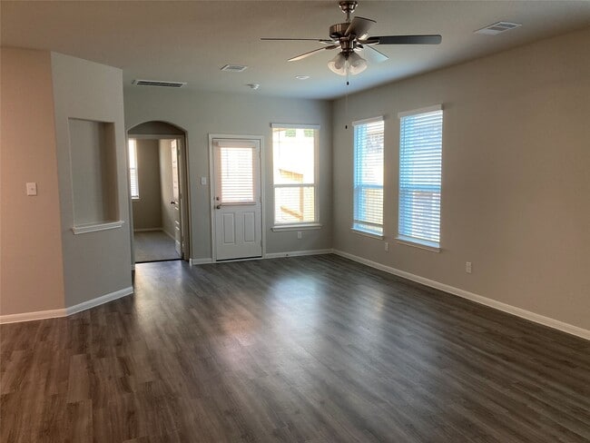 22826 Ephesus Ave in Tomball, TX - Building Photo - Building Photo