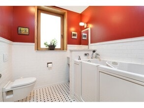 5139 N Western Ave, Unit First Flooor in Chicago, IL - Building Photo - Building Photo