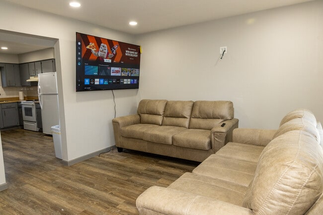 1420 Villa Ct, Unit A