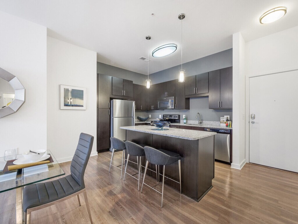 Bainbridge Shady Grove Metro Apartments in Rockville, MD