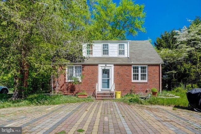 760 VILLAGE in Princeton Junction, NJ - Building Photo - Building Photo