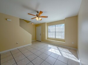 1558 Devoe St in Tallahassee, FL - Foto de edificio - Building Photo