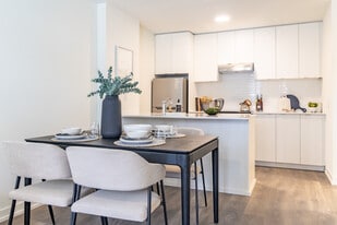 Daniels Keelesdale in Toronto, ON - Building Photo