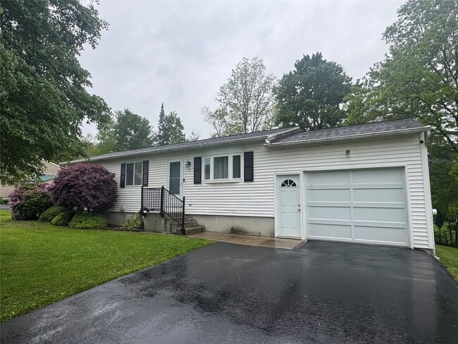property at 17 Jennifer Ln