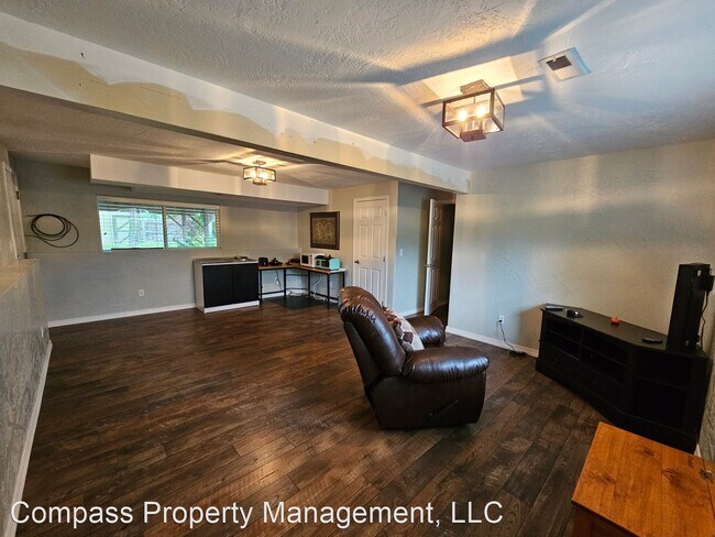 405 W 22nd Ave photo'