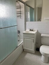 1811 Ivar Ave in Los Angeles, CA - Building Photo - Building Photo