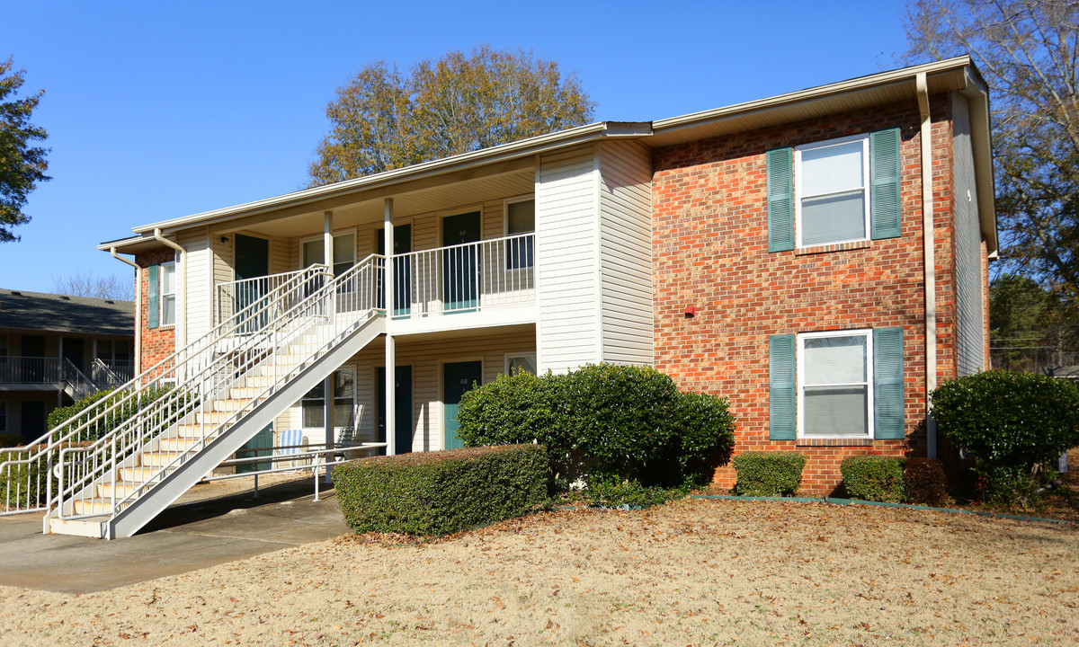 Water Oak Apartments in Athens, AL - Building Photo