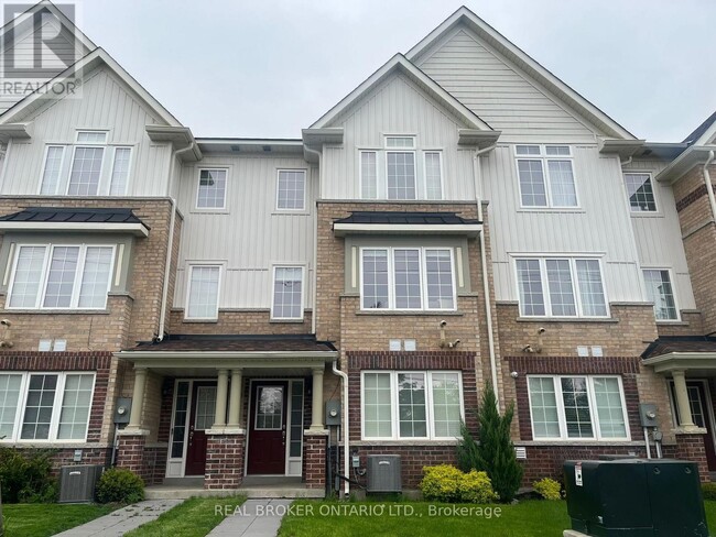 30 Townline in Orangeville, ON - Building Photo - Building Photo
