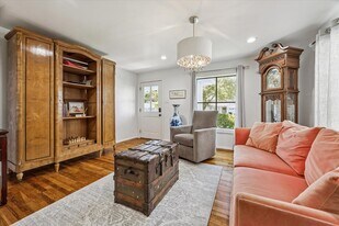 4710 Edison St in Houston, TX - Building Photo