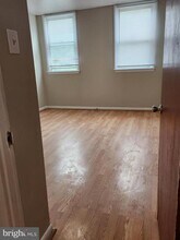 6651 Claridge St in Philadelphia, PA - Building Photo - Building Photo