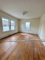 505 Main St, Unit 1 in Stoneham, MA - Building Photo