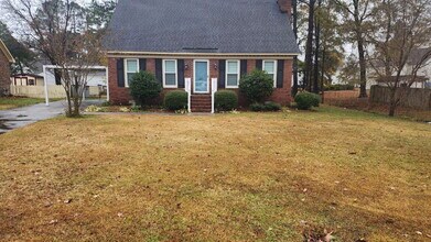 567 Chaucer Dr in Winterville, NC - Building Photo - Building Photo