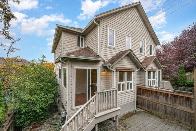 property at 2308 W Dravus St