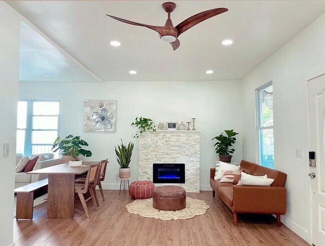 808 24th Ave N in St. Petersburg, FL - Building Photo - Building Photo