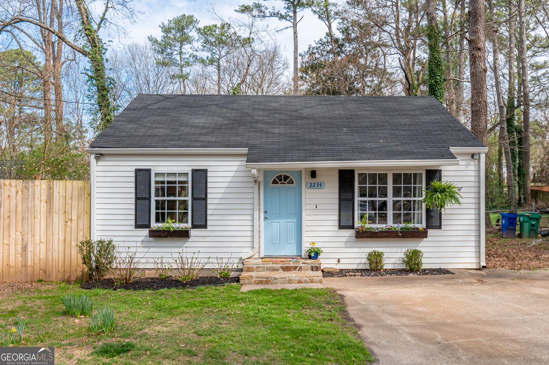 2234 Brunswick Ave SE in Decatur, GA - Building Photo