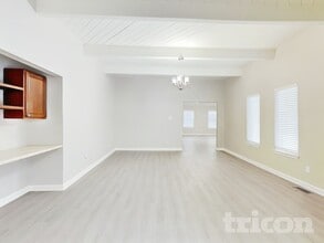 9800 Denali Rd NE in Albuquerque, NM - Building Photo - Building Photo