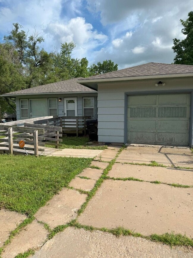 property at 3001 SE Minnesota Ave