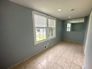 348 Front St in Dunellen, NJ - Building Photo - Building Photo