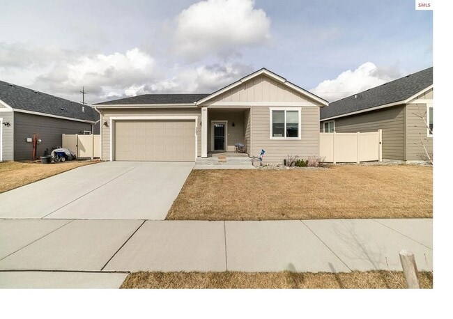 5265 W Gumwood Cir in Post Falls, ID - Building Photo - Building Photo
