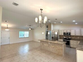 3152 Point St in North Port, FL - Building Photo - Building Photo