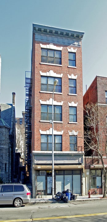 74 Warburton Ave in Yonkers, NY - Building Photo
