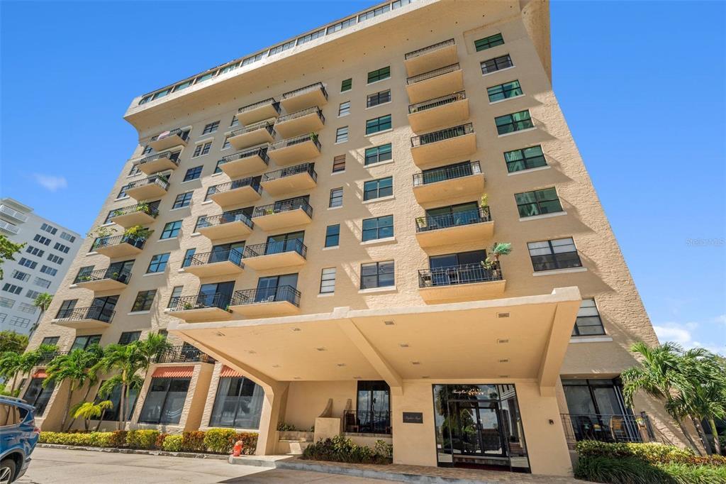 2109 Bayshore Blvd in Tampa, FL - Building Photo