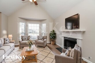 1404 Chapel Hill Ln SW in Marietta, GA - Building Photo - Building Photo