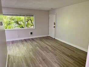 1436 NE Hancock St in Portland, OR - Building Photo - Building Photo