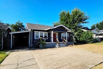 704 NW 34th St in Oklahoma City, OK - Building Photo - Building Photo